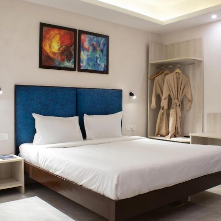 Sandbanks Beach Resort Арамболь Экстерьер фото